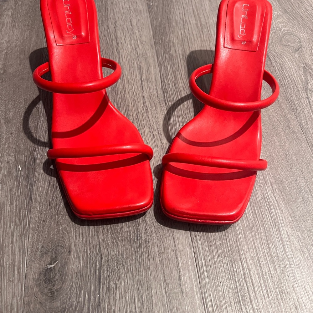 Red Kitten Heels